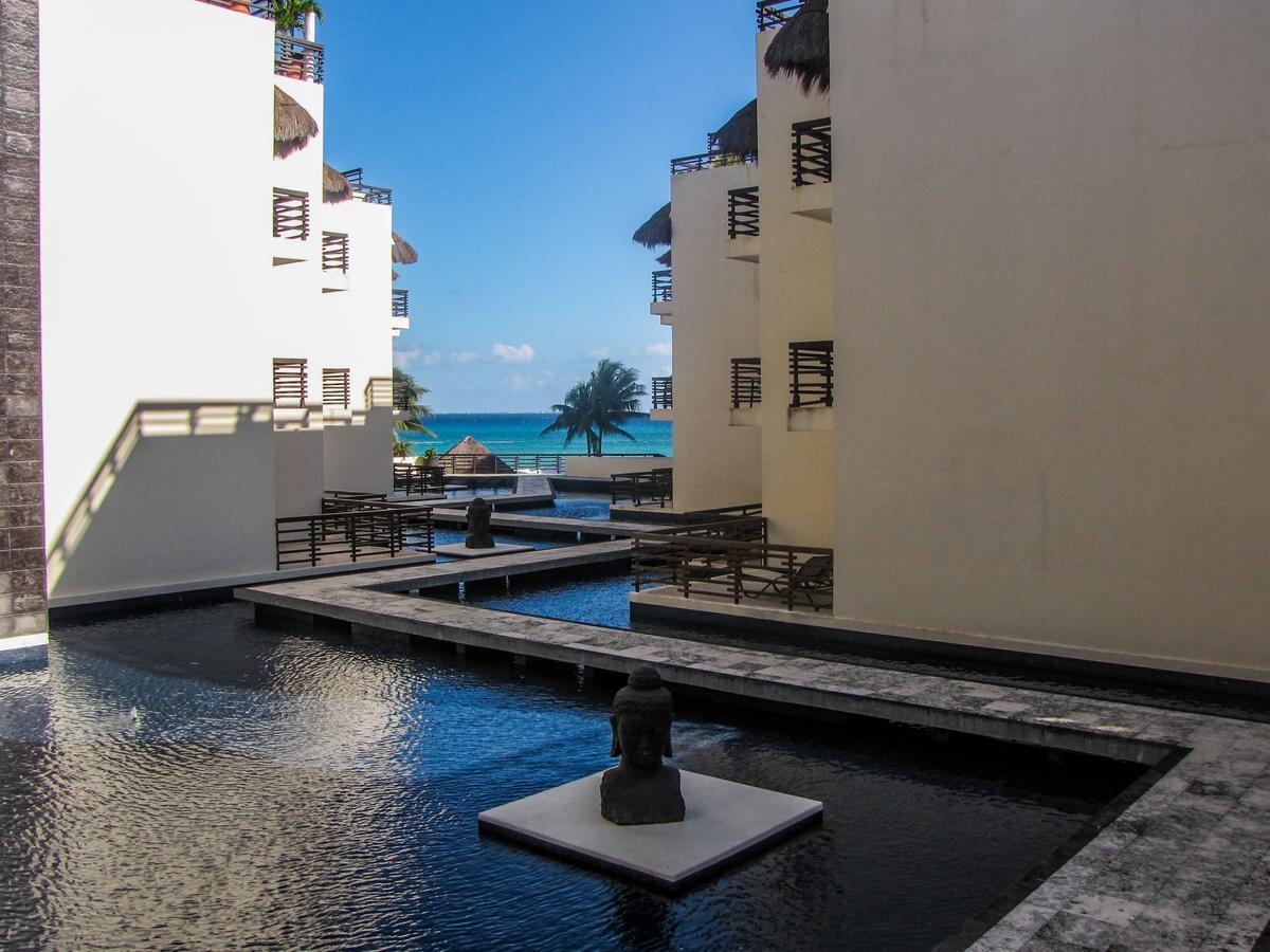 Aparthotel Aldea Thai By Blue Oceanfront Playa del Carmen Exterior foto