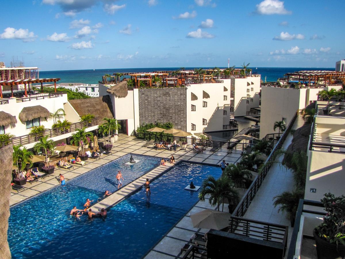 Aparthotel Aldea Thai By Blue Oceanfront Playa del Carmen Exterior foto