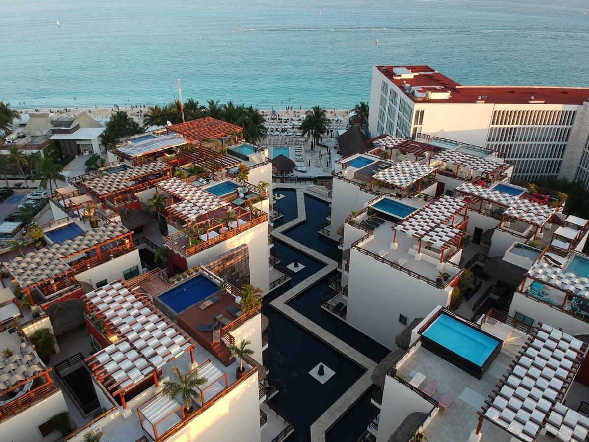 Aparthotel Aldea Thai By Blue Oceanfront Playa del Carmen Exterior foto