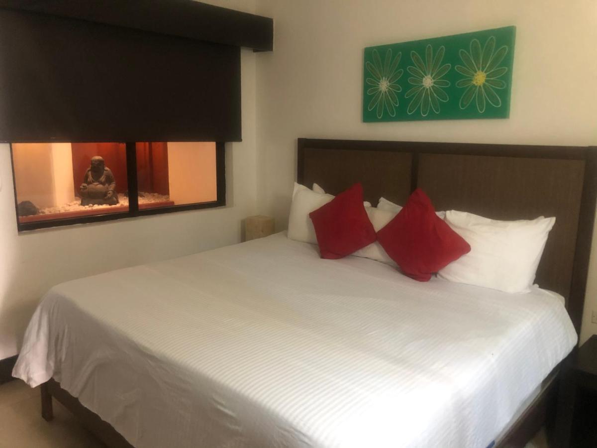 Aldea Thai By Blue Oceanfront Playa del Carmen Exterior foto